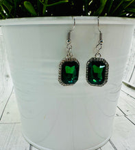 Load image into Gallery viewer, May ~ Emerald Birthstone