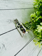 Load image into Gallery viewer, Pearl Party - Open an Oyster!