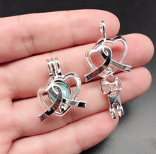 Load image into Gallery viewer, Pearl Party - Open an Oyster!