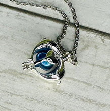 Load image into Gallery viewer, Pearl Party - Open an Oyster!