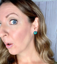 Load image into Gallery viewer, Eyes on You π