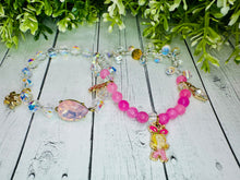 Load image into Gallery viewer, Cindy Lou Who Bracelet Stack
