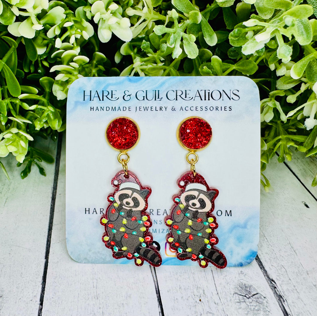 Roger the Raccoon Dangles