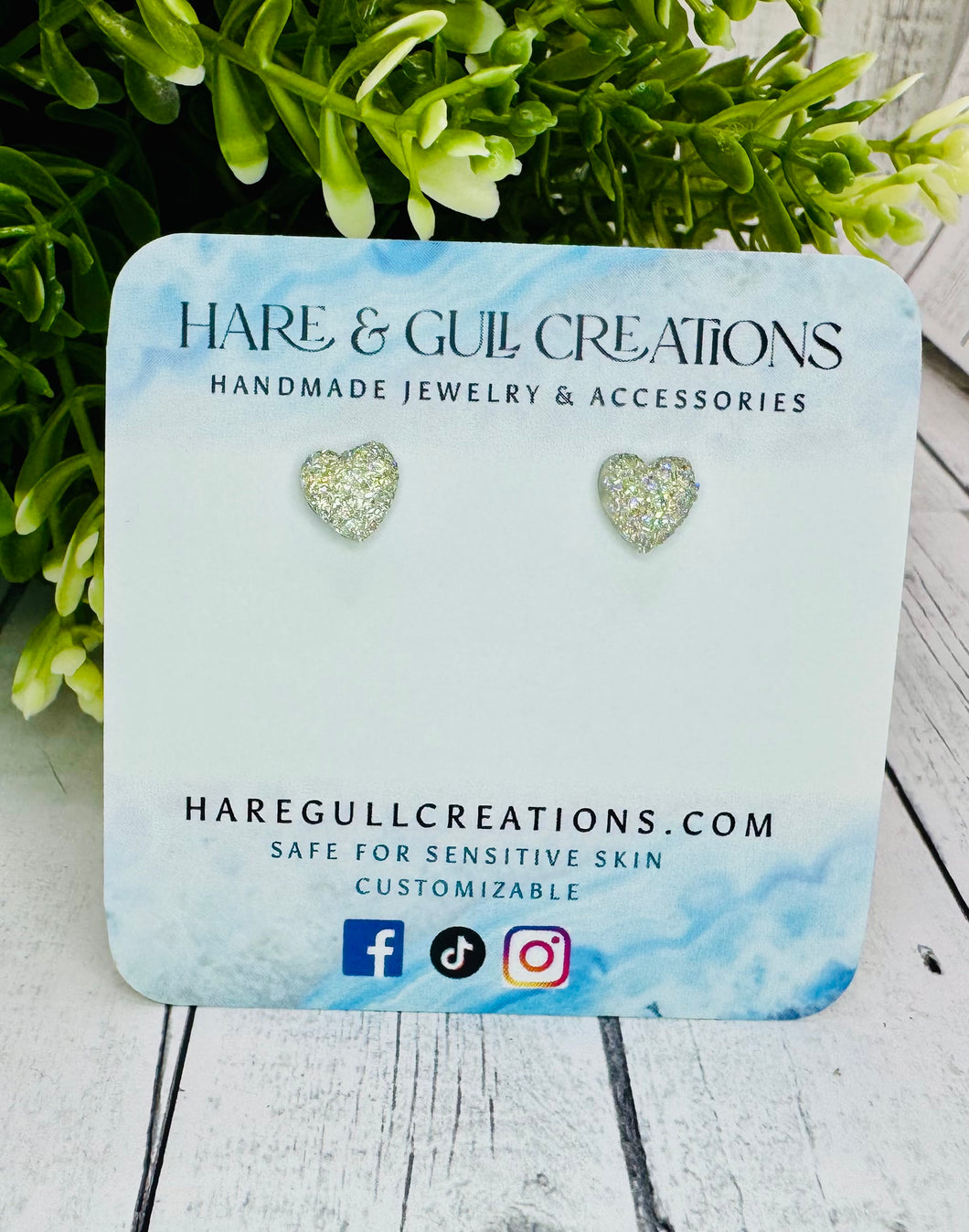 Clear Iridescent Heart Druzy Studs 🤍 8mm