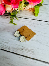 Load image into Gallery viewer, Tina B
