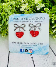 Load image into Gallery viewer, Tina B
