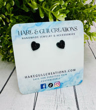 Load image into Gallery viewer, Tina B
