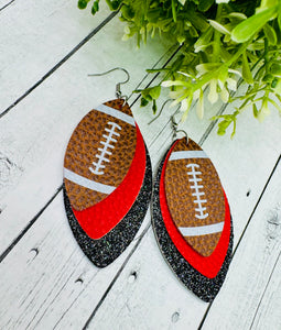 Football 🏈 Dangles