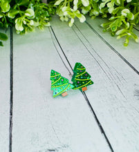 Load image into Gallery viewer, Christmas Tree Studs￼
