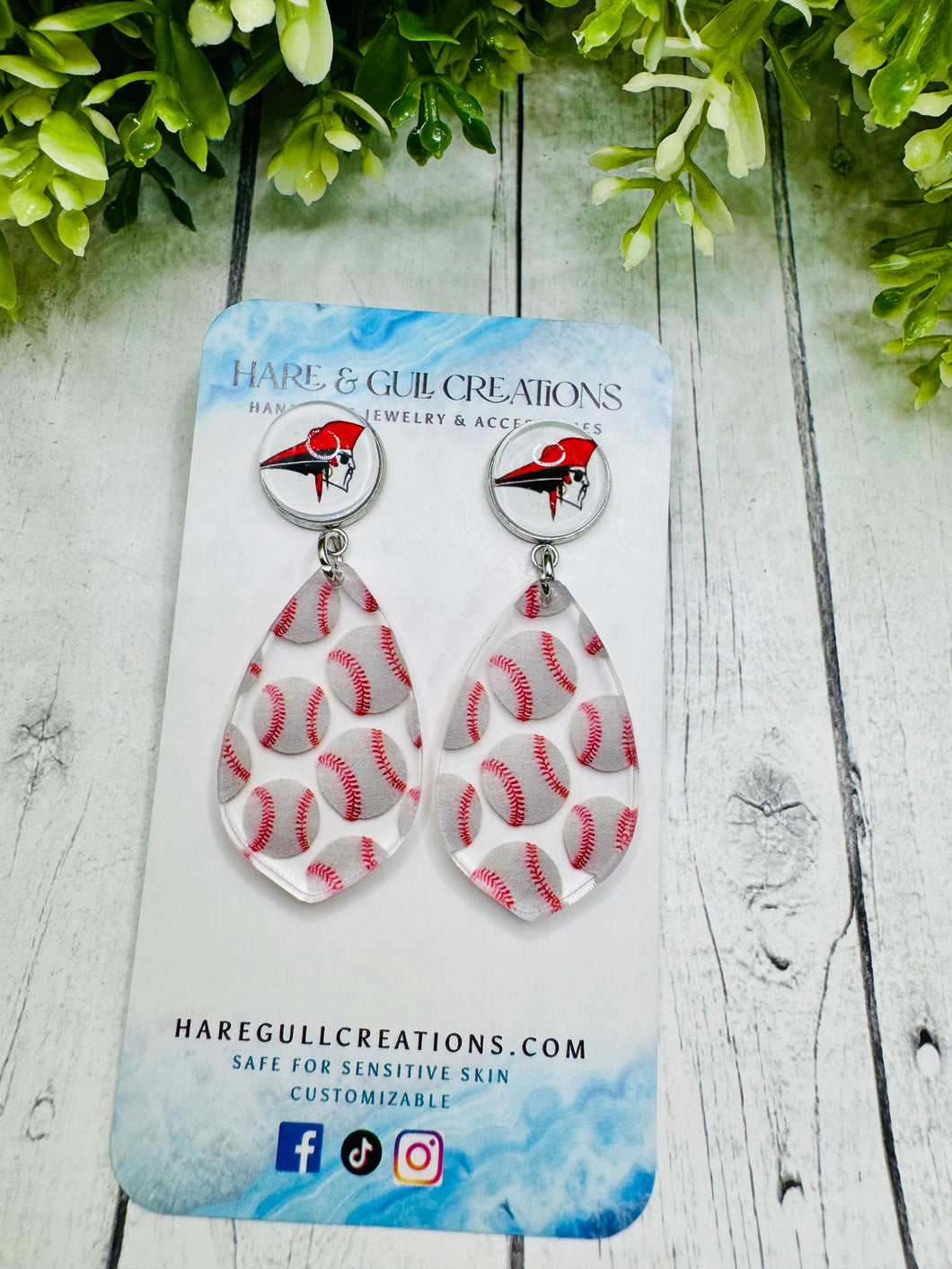 Perry Pirate Softball/Baseball ⚾️ Dangles