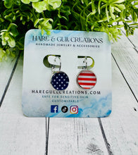 Load image into Gallery viewer, American Flag Leverbacks
