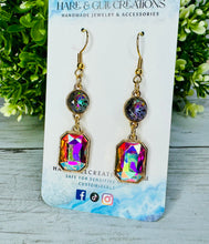 Load image into Gallery viewer, The Alluring Heather Rhinestone Earrings
