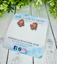 Load image into Gallery viewer, Scarecrow Studs
