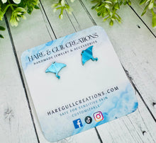 Load image into Gallery viewer, Stingray Studs
