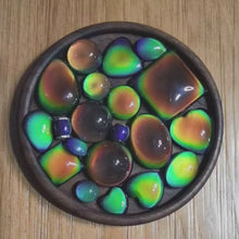Load and play video in Gallery viewer, Round Mood Ring - 14mm
