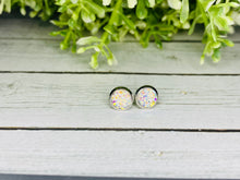 Load image into Gallery viewer, Diamond in the Rough Druzy 🌈 6mm Druzy Earrings
