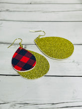 Load image into Gallery viewer, Petite Golden Plaid Dangles
